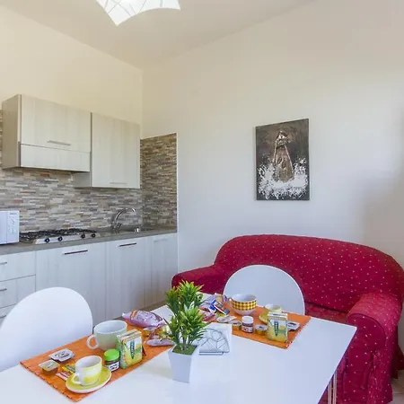 Elios Apartment *